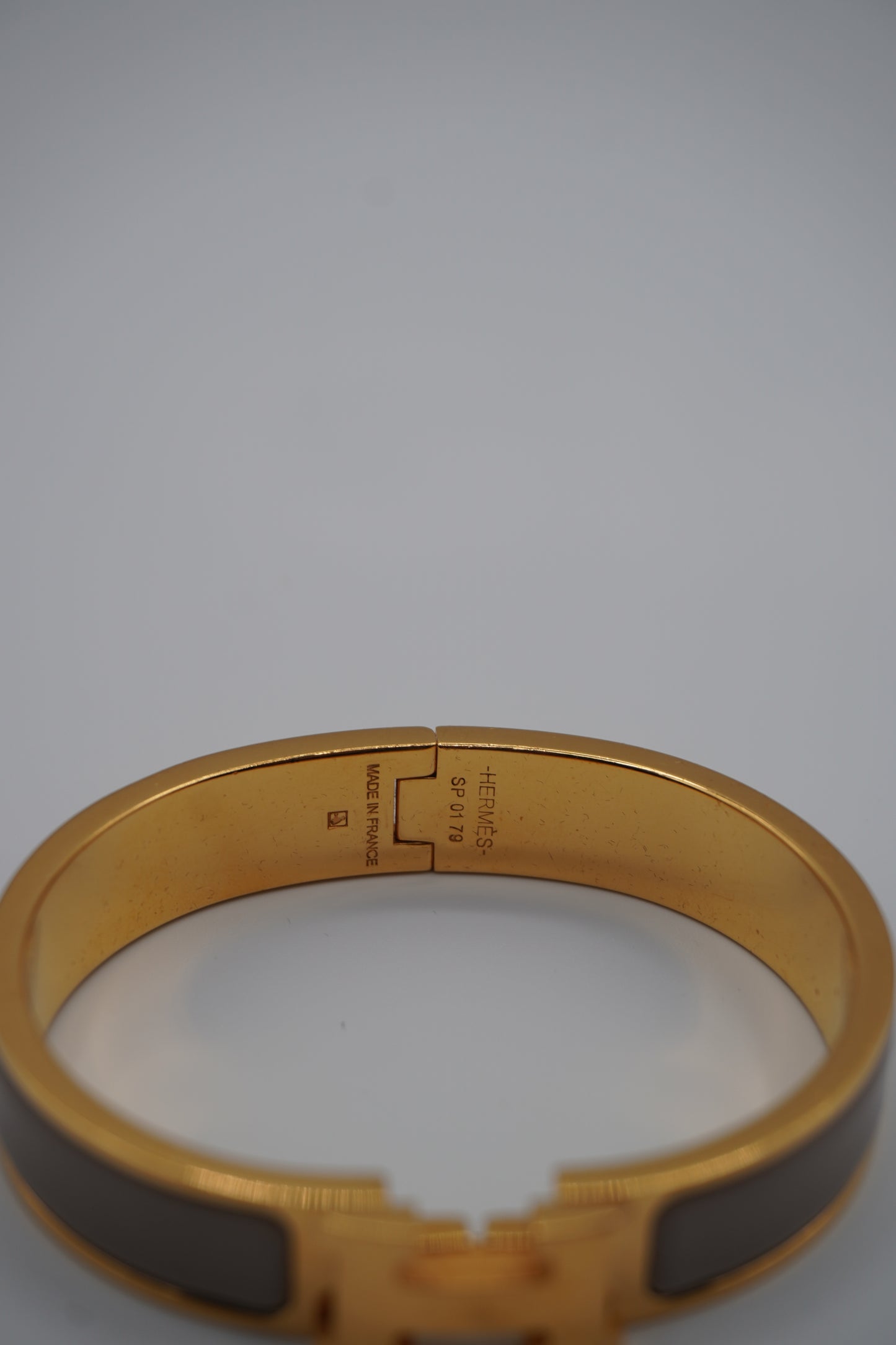 Hermès Clic H Bracelet in Gold & Taupe Enamel