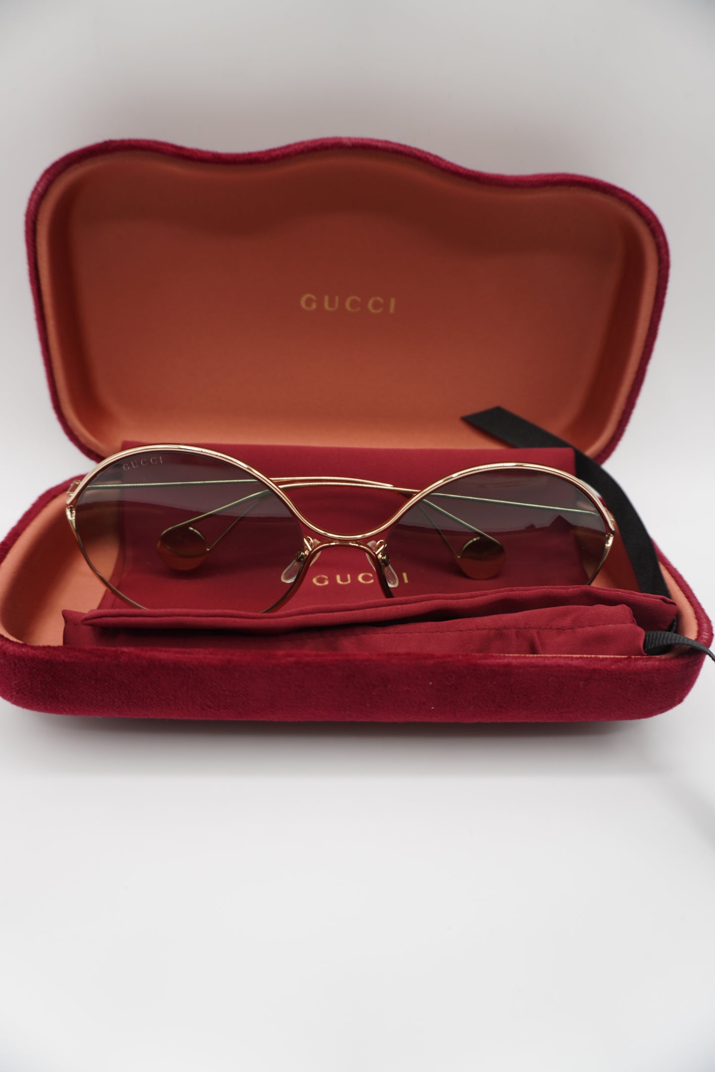 Gucci Round Gradient Sunglasses