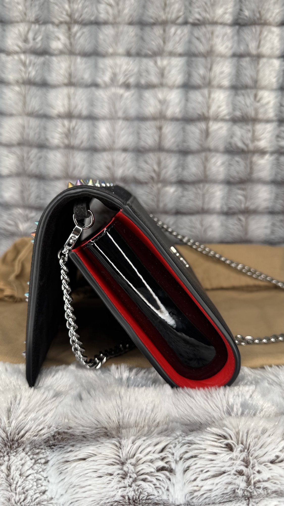 Christian Louboutin Paloma Clutch Embellished Lurex Stella Small – Black