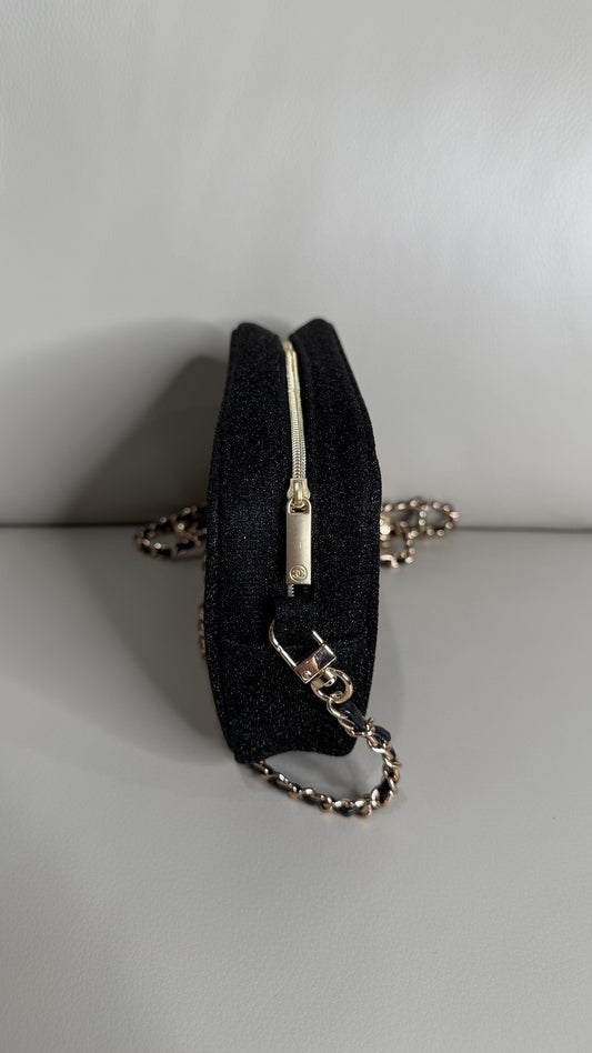 Chanel Beauté Chain Pouch