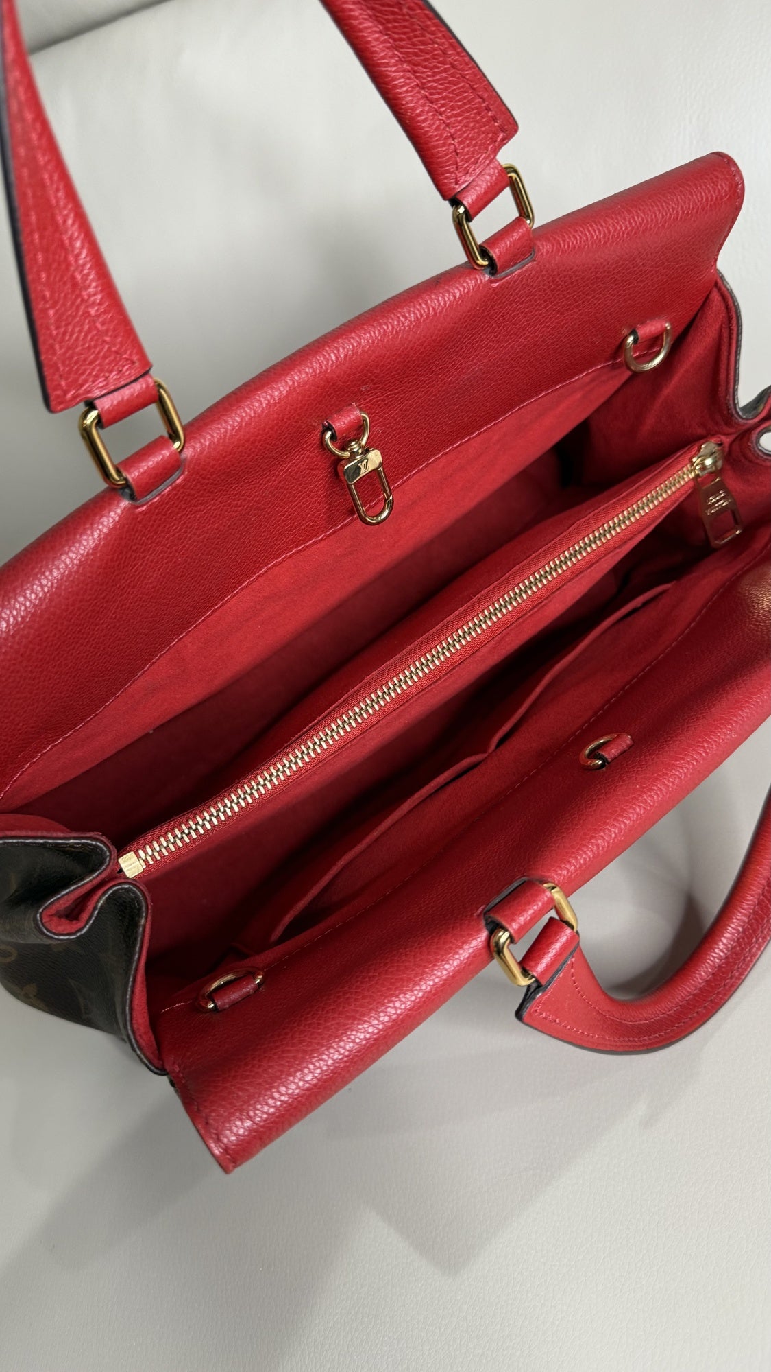Louis Vuitton Monogram Montaigne MM - Cherry Red