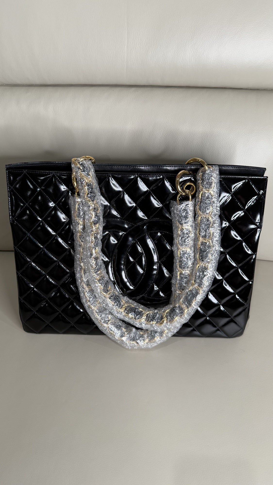 Chanel Medallion Diamond-Quilted Patent Shopping Tote