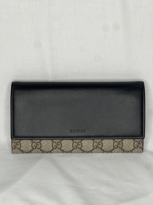 Gucci GG Supreme Continental Wallet