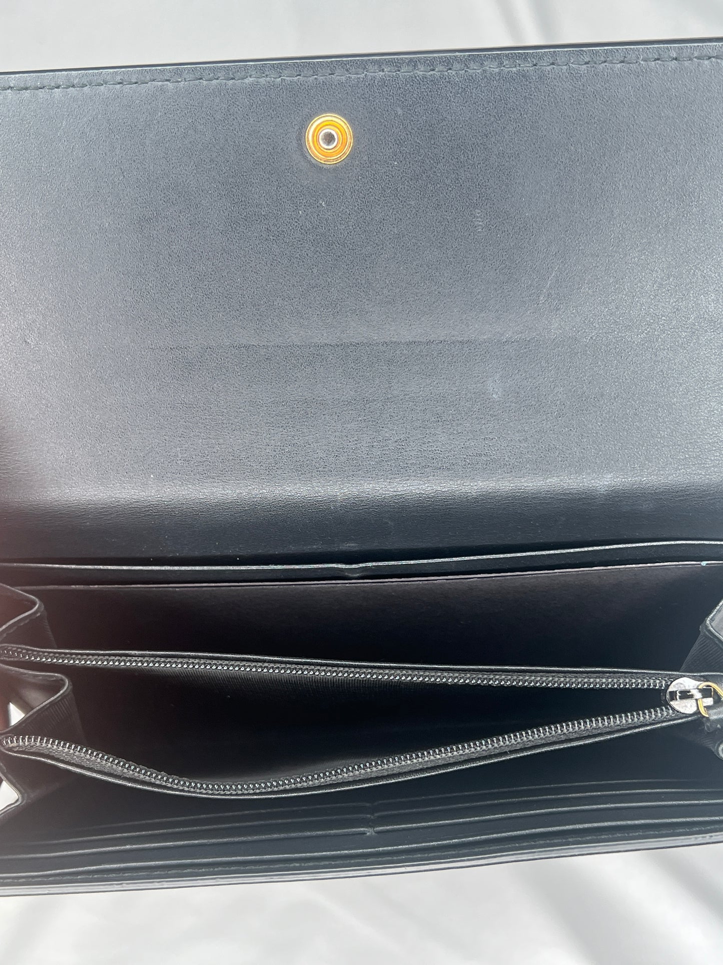 Gucci GG Supreme Continental Wallet