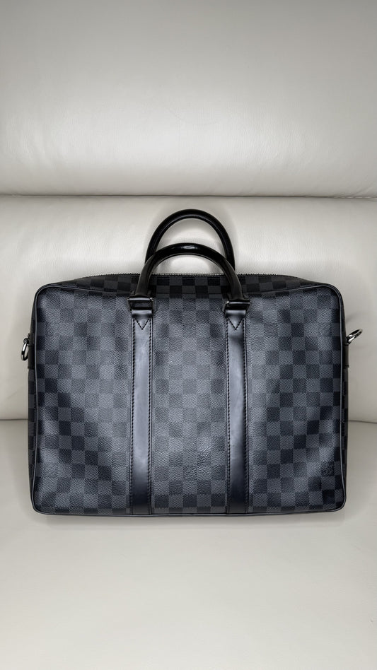 Louis Vuitton Porte-Documents Voyage in Damier Graphite