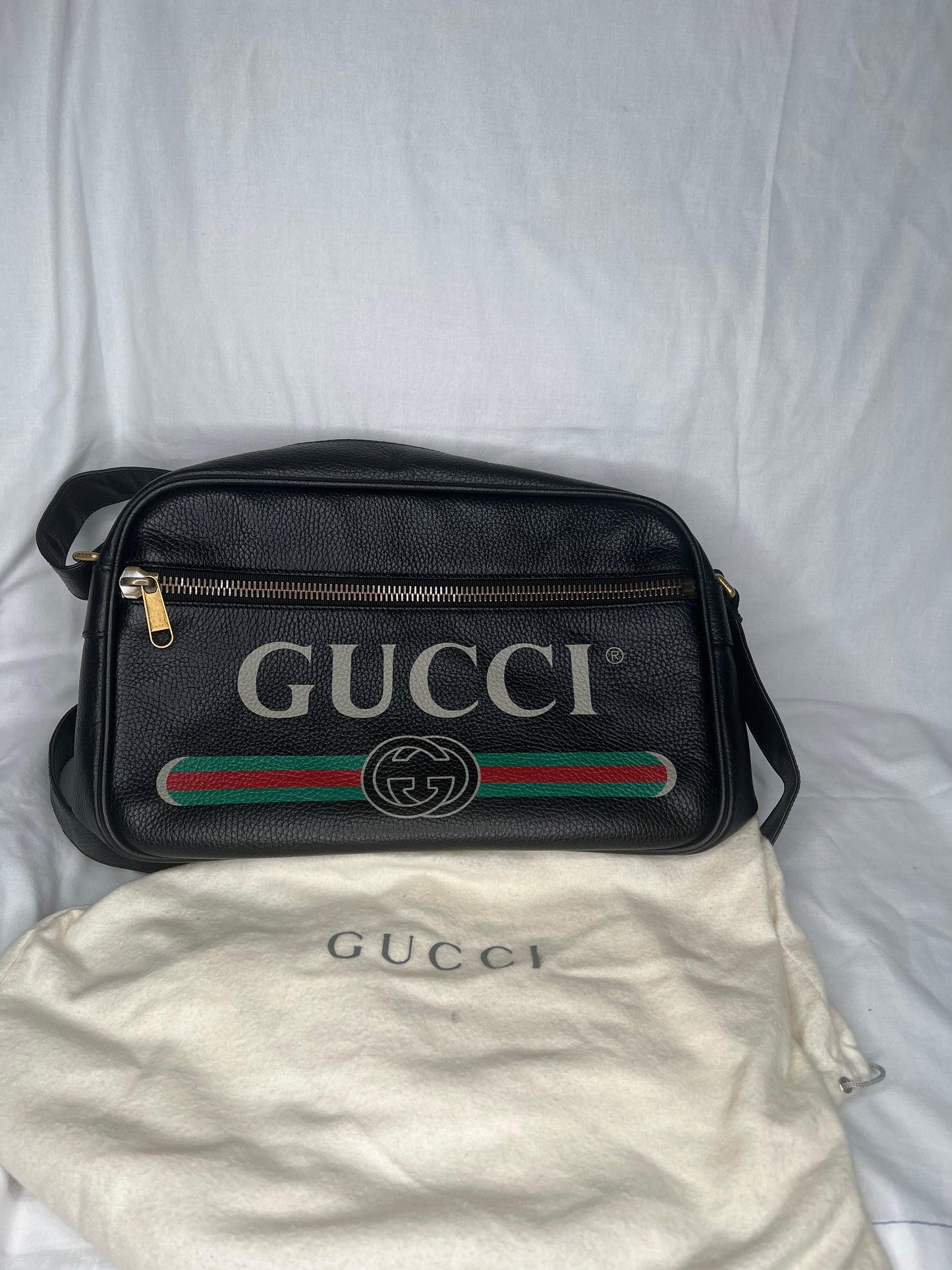 Gucci Black Leather Logo Messenger Bag