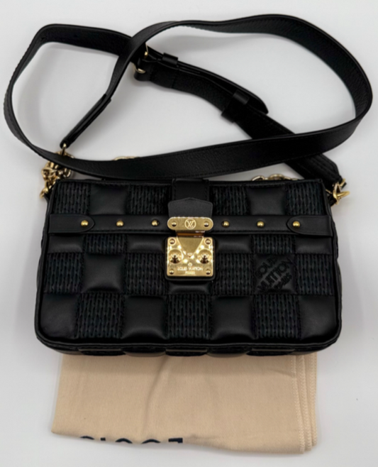 Louis Vuitton Damier Quilt Lambskin Troca Pochette – Black