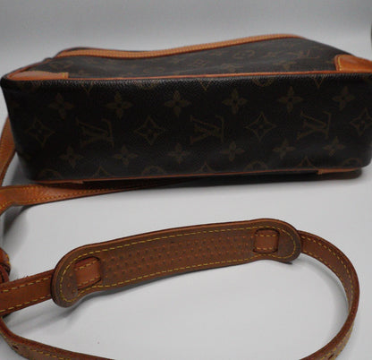 Louis Vuitton Monogram Trocadero 30 Shoulder Bag