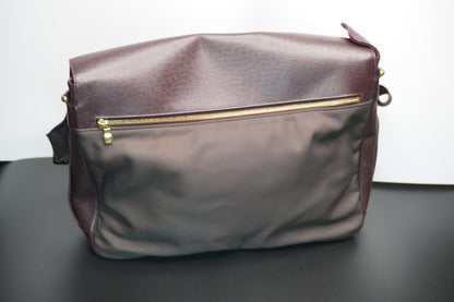 Louis Vuitton Dersou Messenger Bag in Taiga Leather