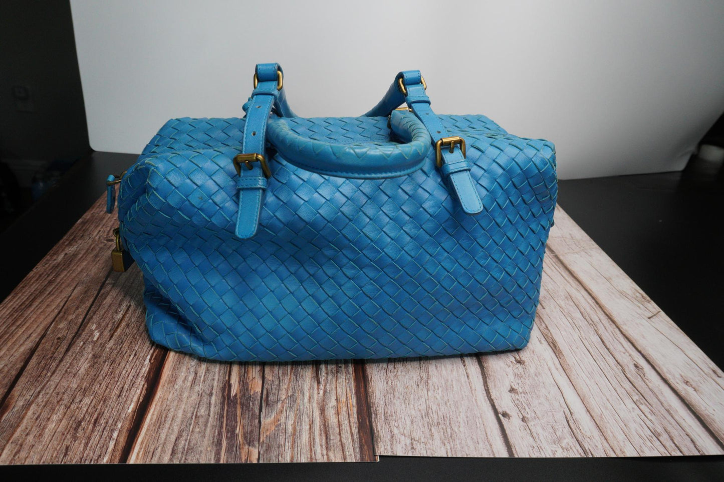 Bottega Veneta Intrecciato Light Blue Boston Bag