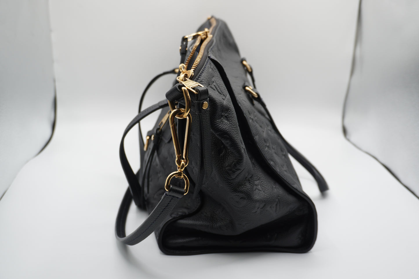 Louis Vuitton Lumineuse PM in Monogram Empreinte Leather – Black