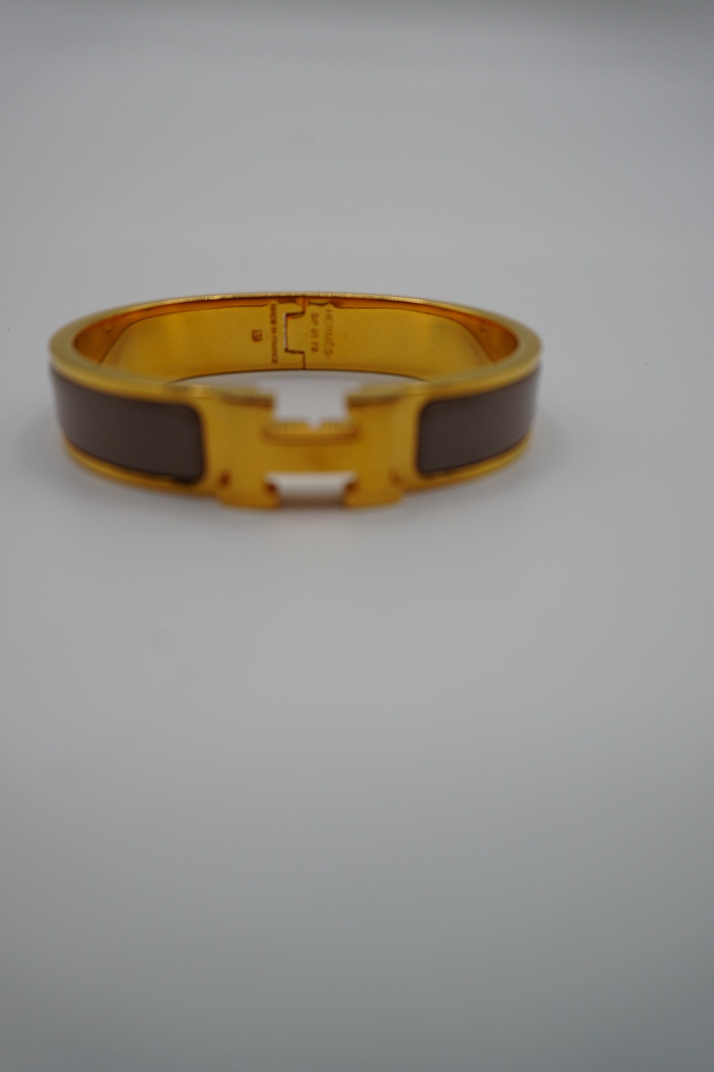 Hermès Clic H Bracelet in Gold & Taupe Enamel