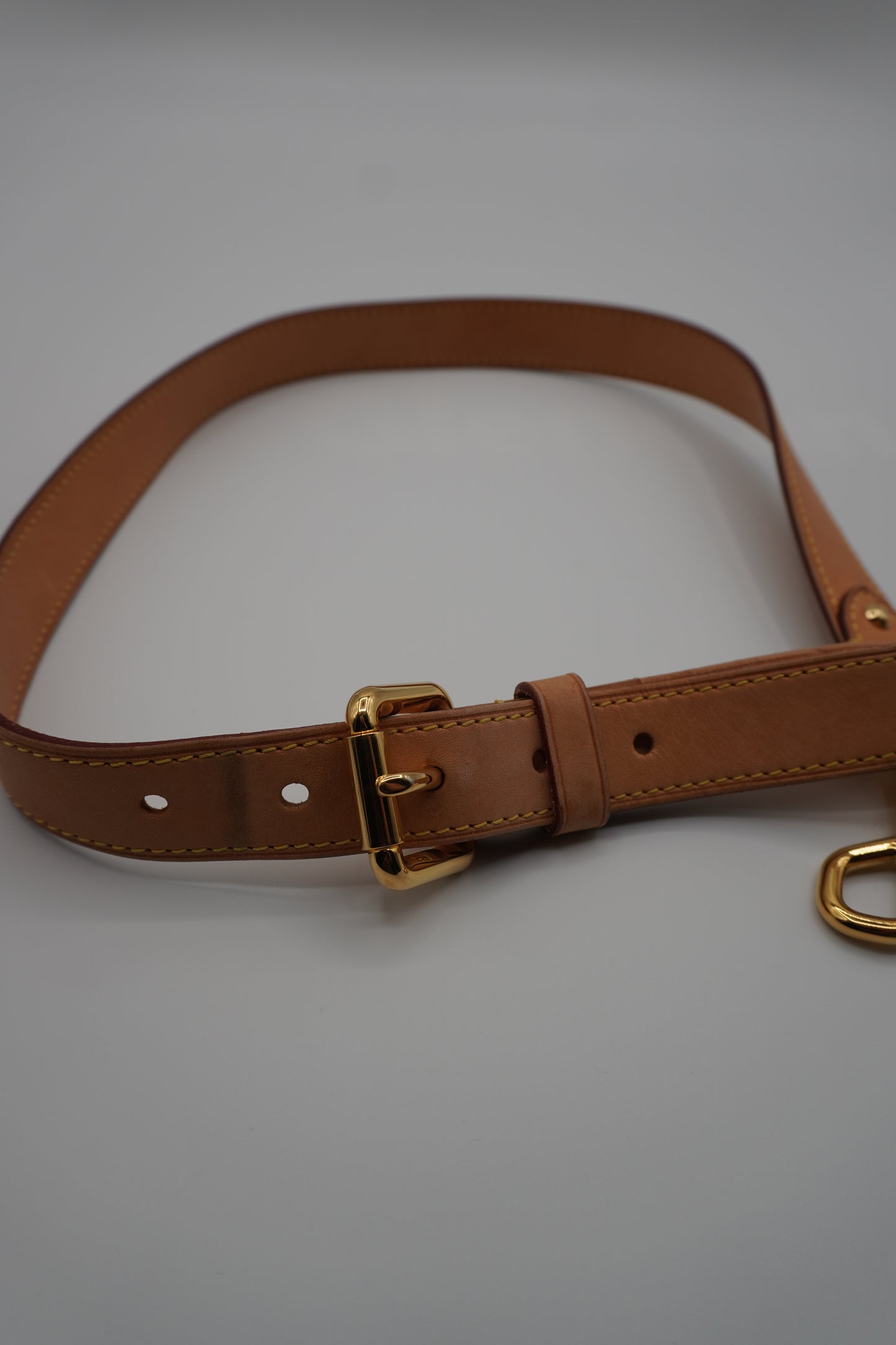 Louis Vuitton Vachetta Leather Adjustable Shoulder Strap with Gold-Tone Hardware