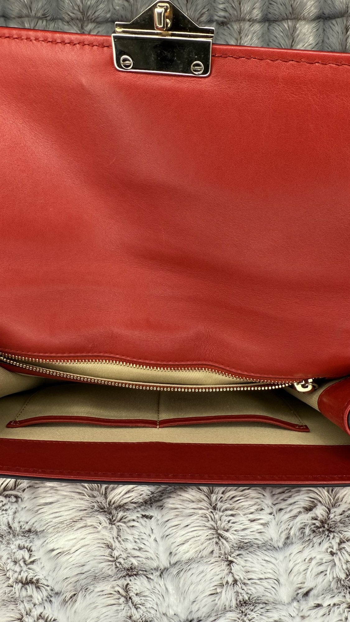 Valentino Garavani Vitello Medium Glam Lock Rockstud Flap Bag – Red