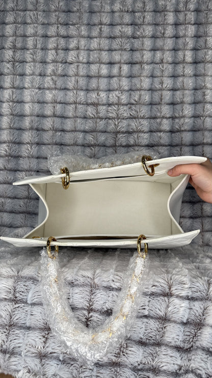 Chanel XL Grand Shopping Tote (GST) Caviar Leather – White