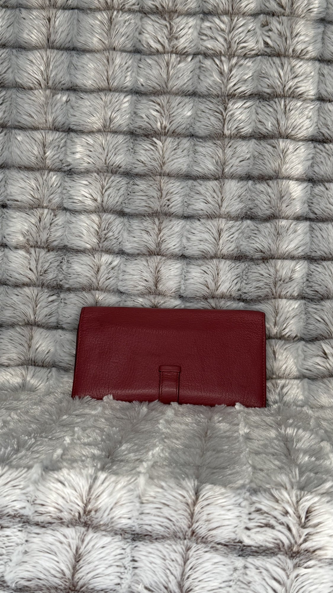 Hermès Bearn Wallet in Chèvre Mysore Leather – Rouge H