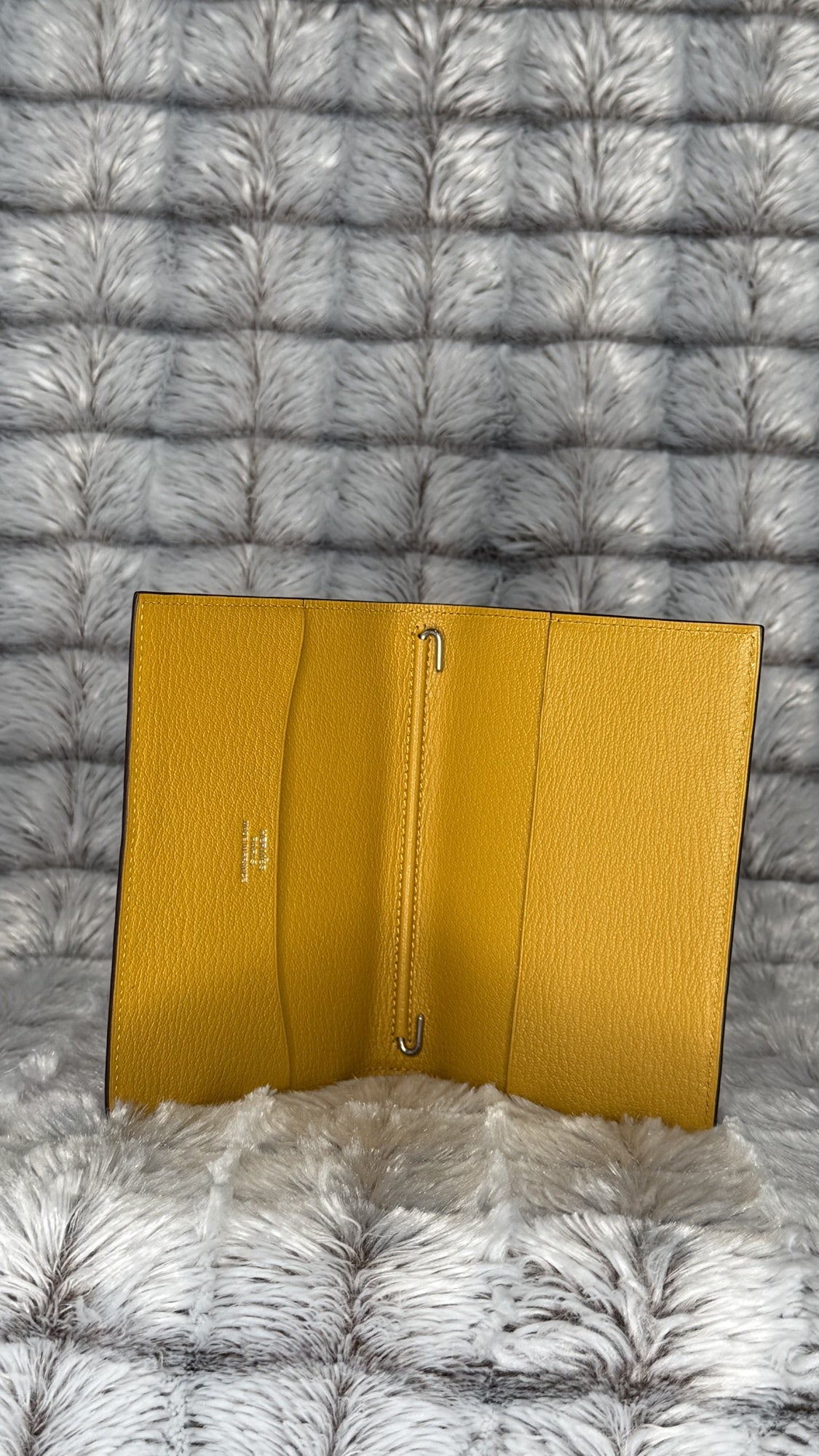 Hermès Calvi Duo Card Holder – Rose Azalée & Lime Epsom Leather