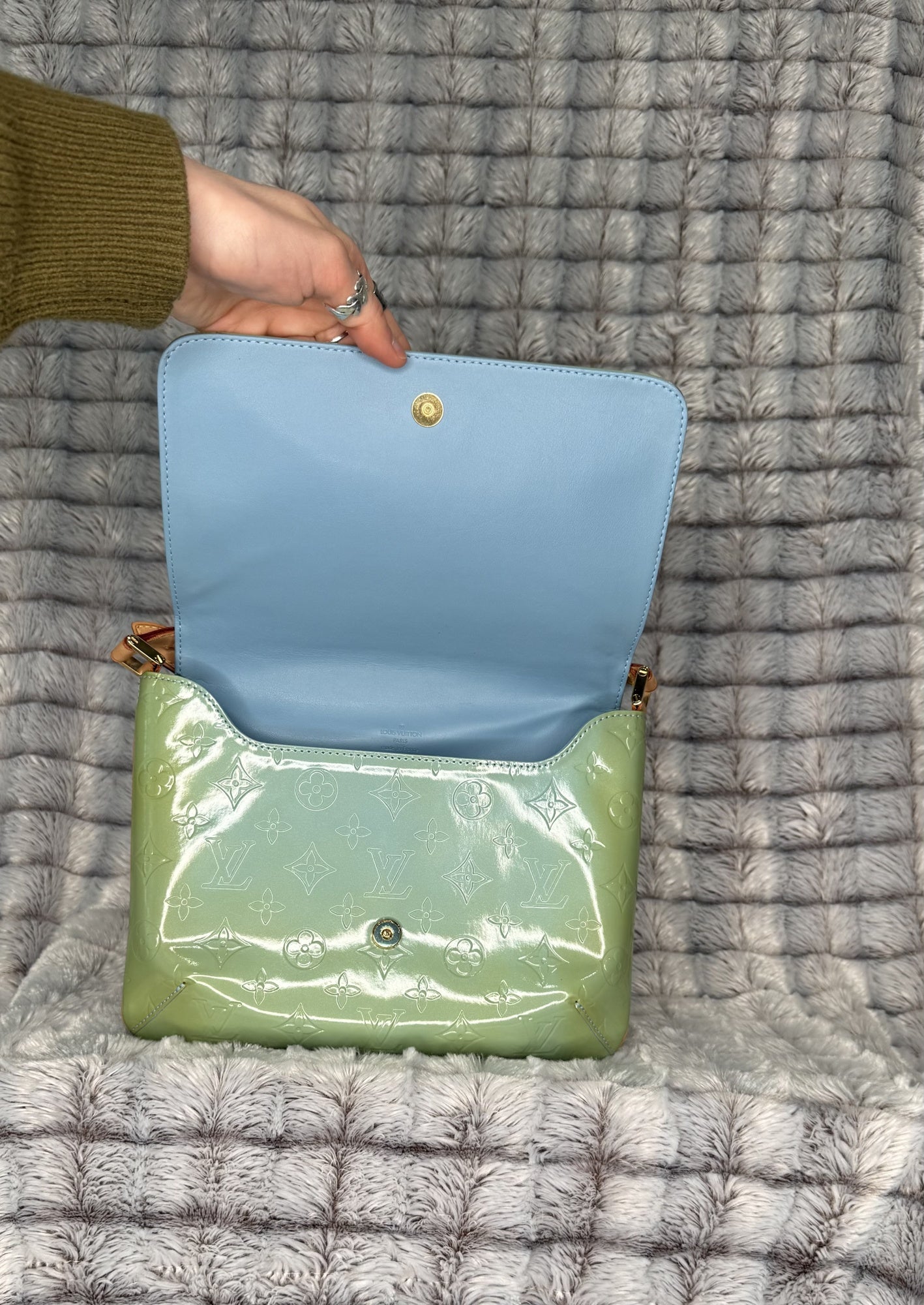 Louis Vuitton Thompson Street Shoulder Bag - Green