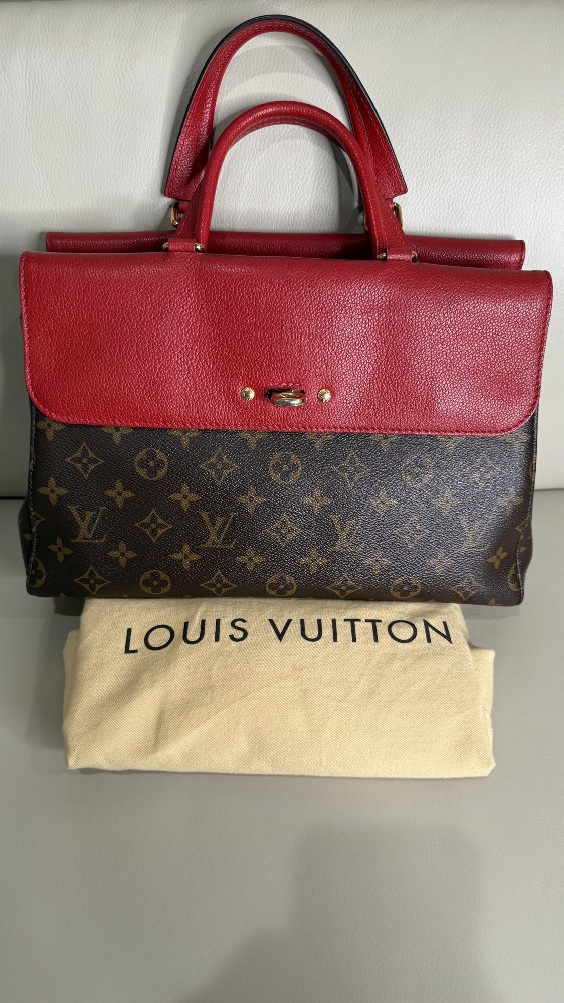 Louis Vuitton Monogram Montaigne MM - Cherry Red