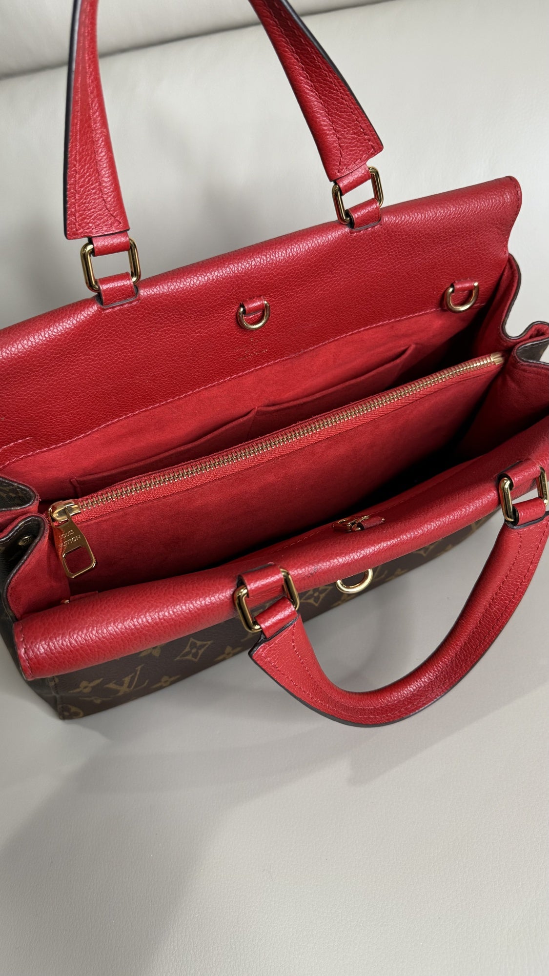 Louis Vuitton Monogram Montaigne MM - Cherry Red