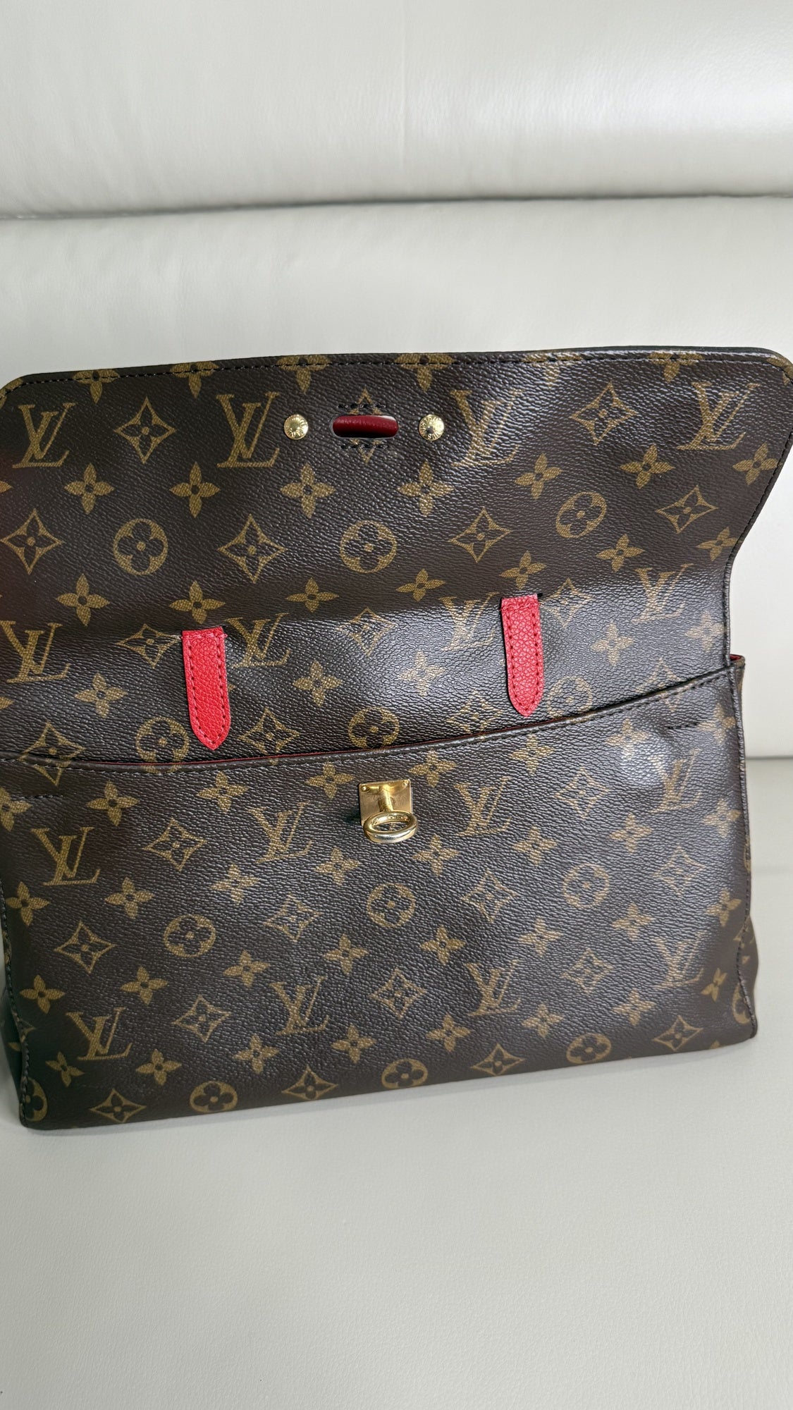 Louis Vuitton Monogram Montaigne MM - Cherry Red