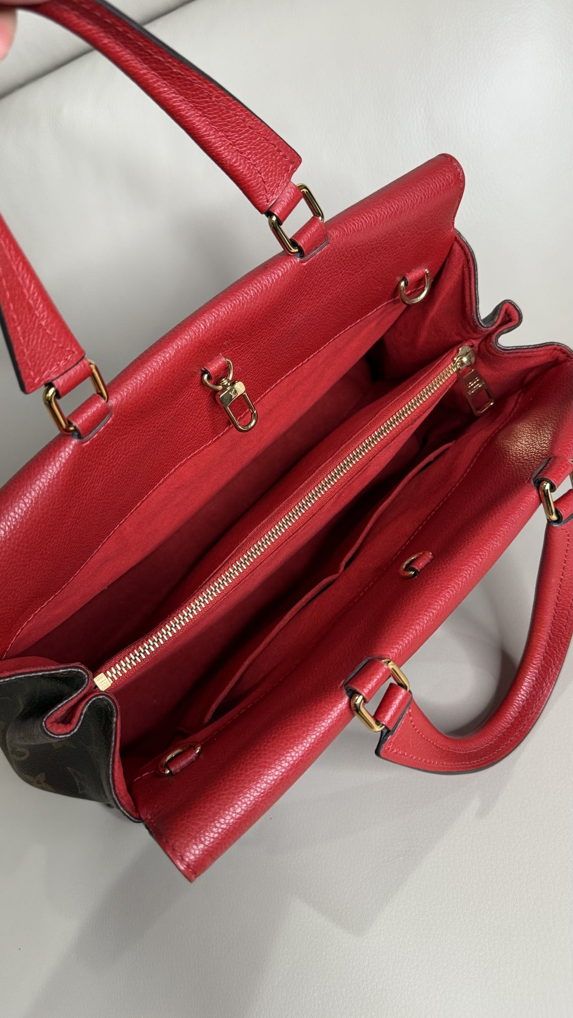 Louis Vuitton Monogram Montaigne MM - Cherry Red