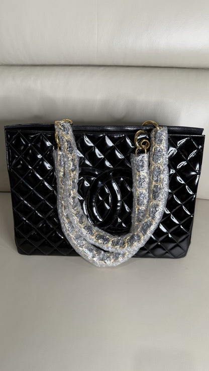 Chanel Medallion Diamond-Quilted Patent Shopping Tote
