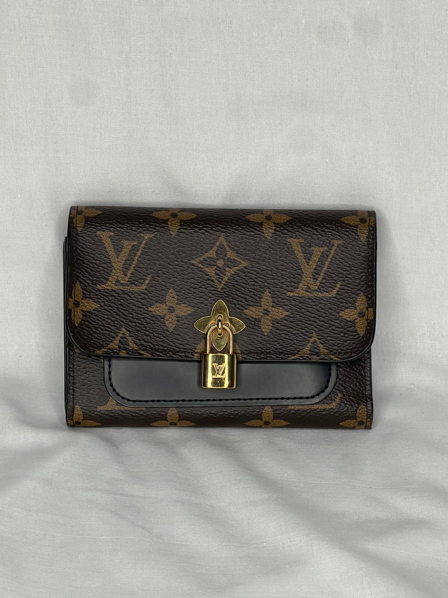 Louis Vuitton Monogram Flower Lock Compact Wallet