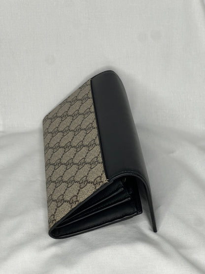 Gucci GG Supreme Continental Wallet