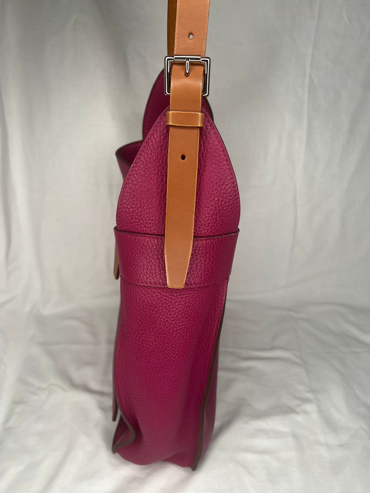 Hermès Marwari PM Shoulder Bag in Magenta Clemence Leather