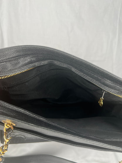 Chanel Vintage Caviar Leather Chain Shoulder Bag (Black)