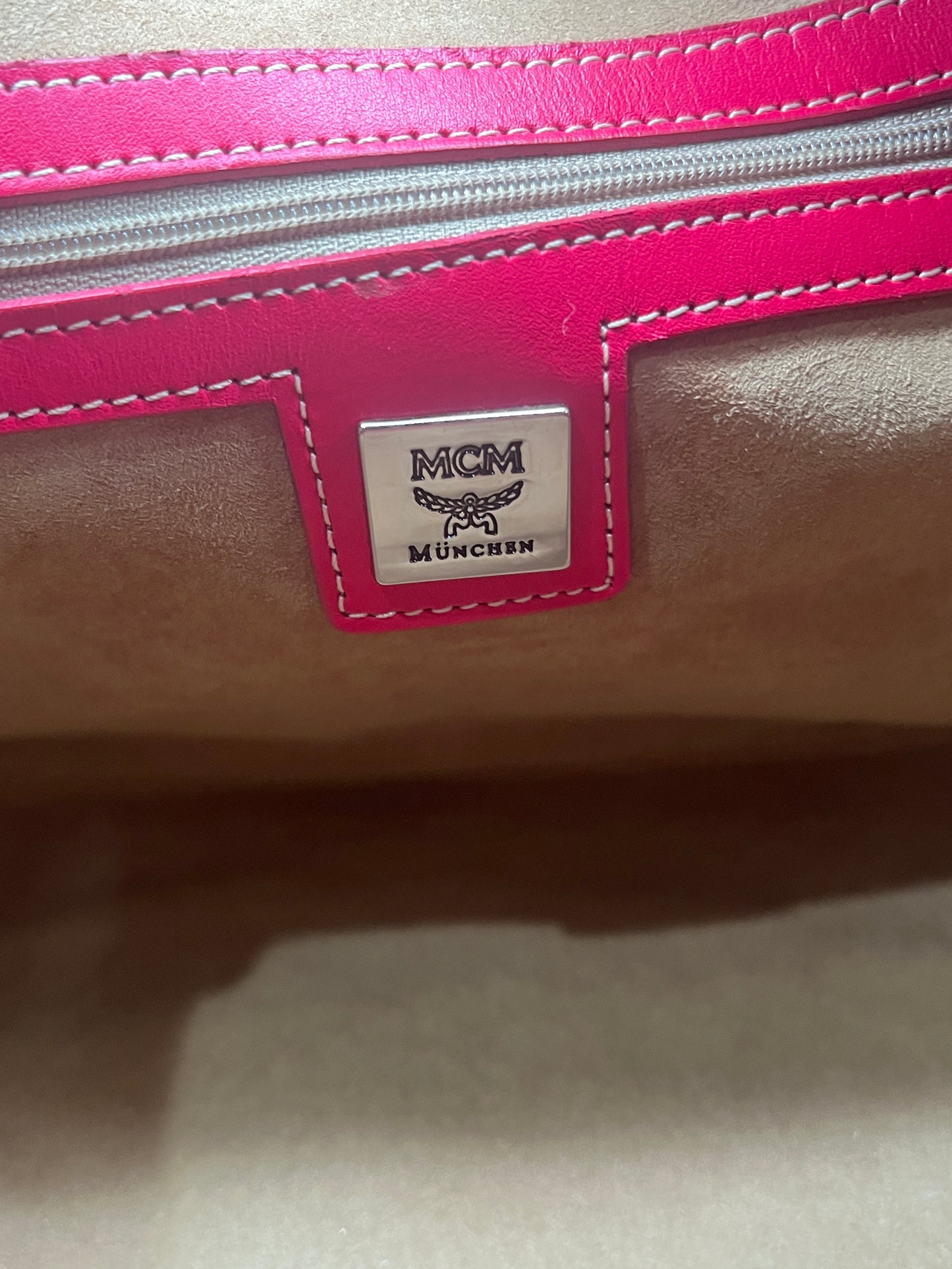 MCM Visetos White and Red Shoulder Bag with Front Buckle Pockets