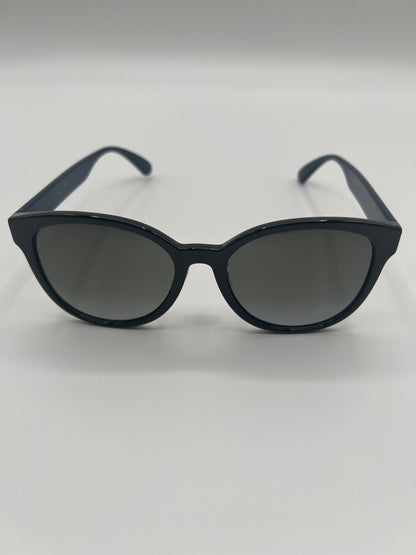Gucci “GG099” Cat-Eye Sunglasses