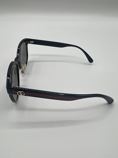 Gucci “GG099” Cat-Eye Sunglasses