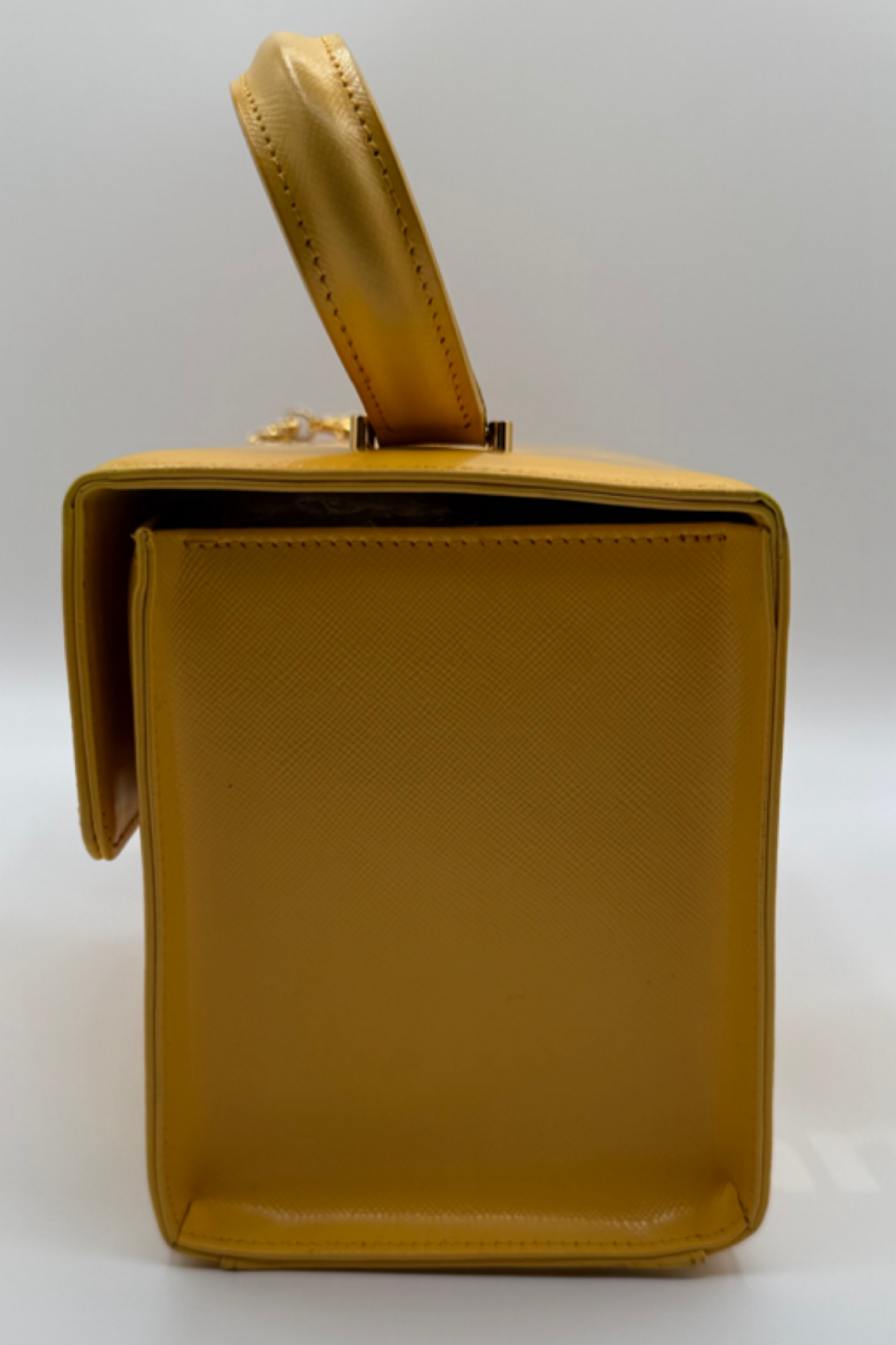 Gianni Versace Structured Leather Vanity Bag – Mustard Yellow