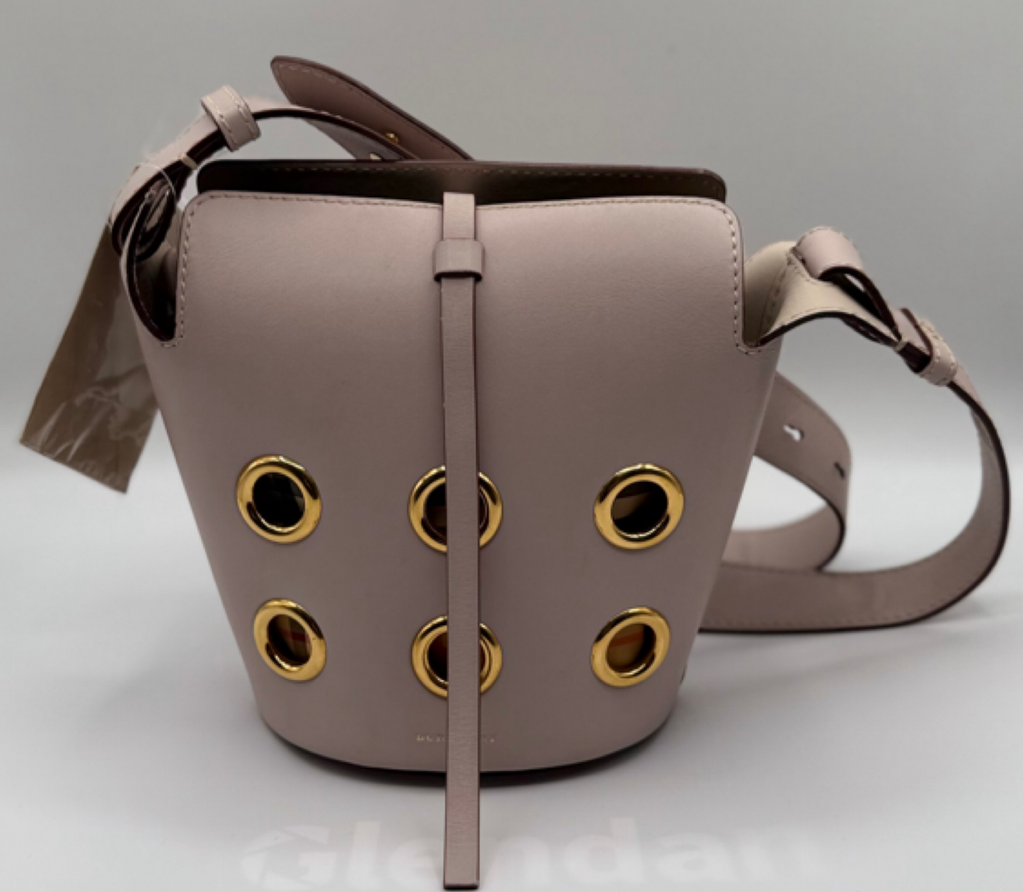 Burberry Grommet Bucket Bag in Pink Leather
