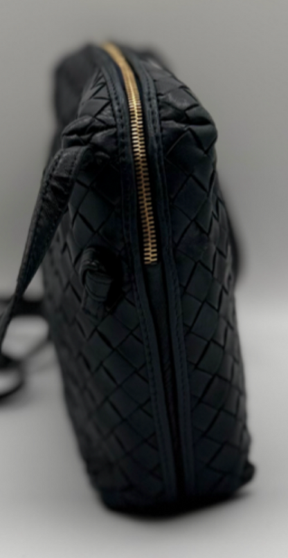 Bottega Veneta Intrecciato Nodini Crossbody Bag – Black
