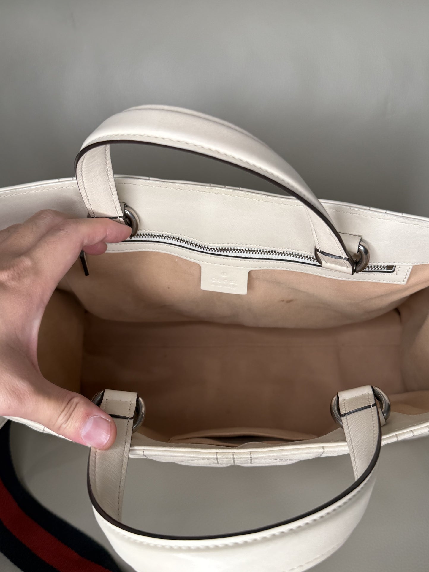 Gucci Dionysus Quilted 2-Way Tote Bag in Ivory Leather