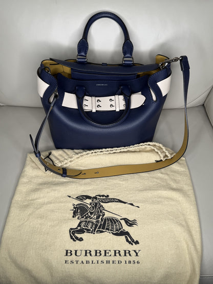 Burberry Small Quadri-tone Leather Belt Bag – Navy & White