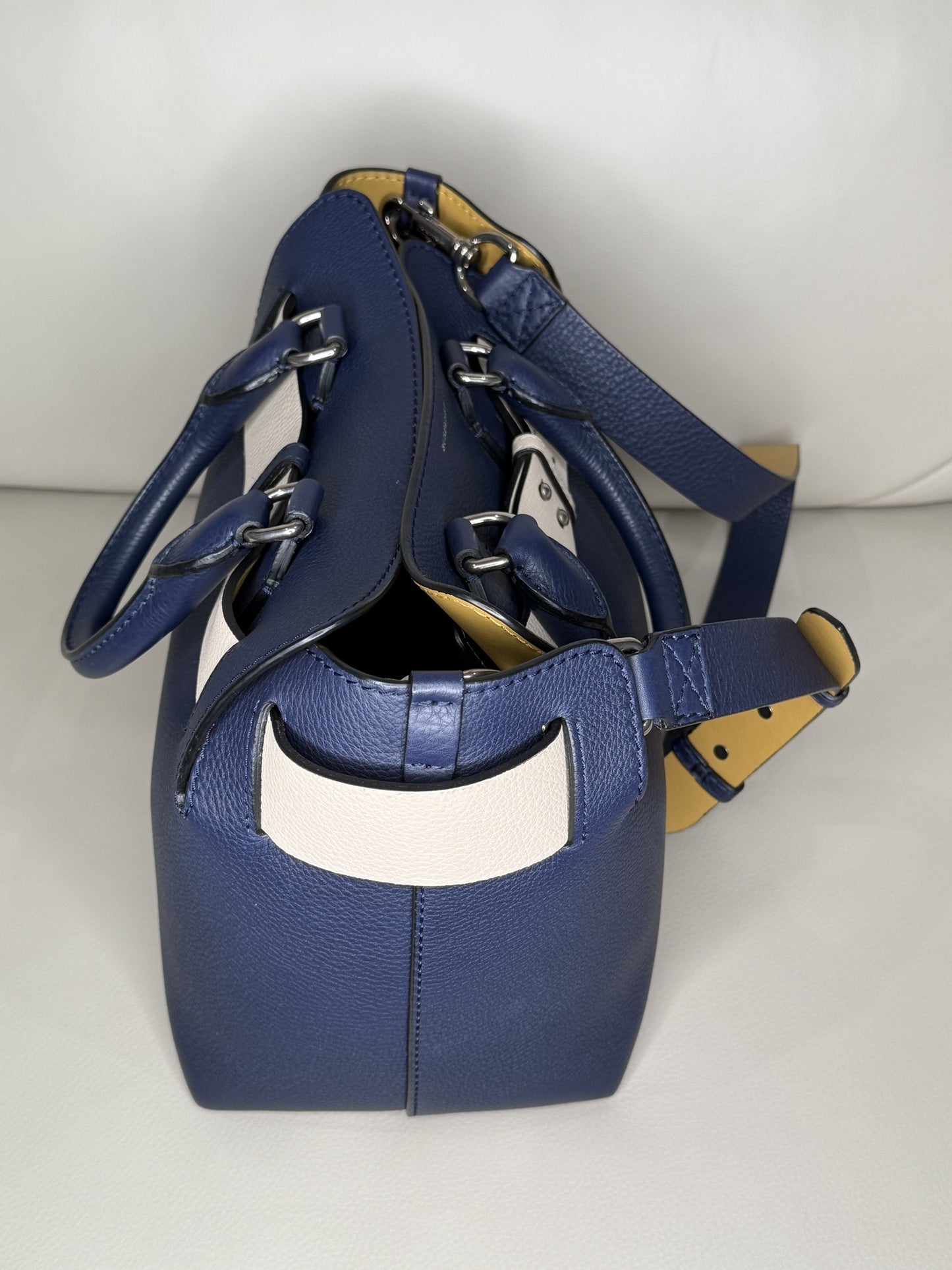 Burberry Small Quadri-tone Leather Belt Bag – Navy & White
