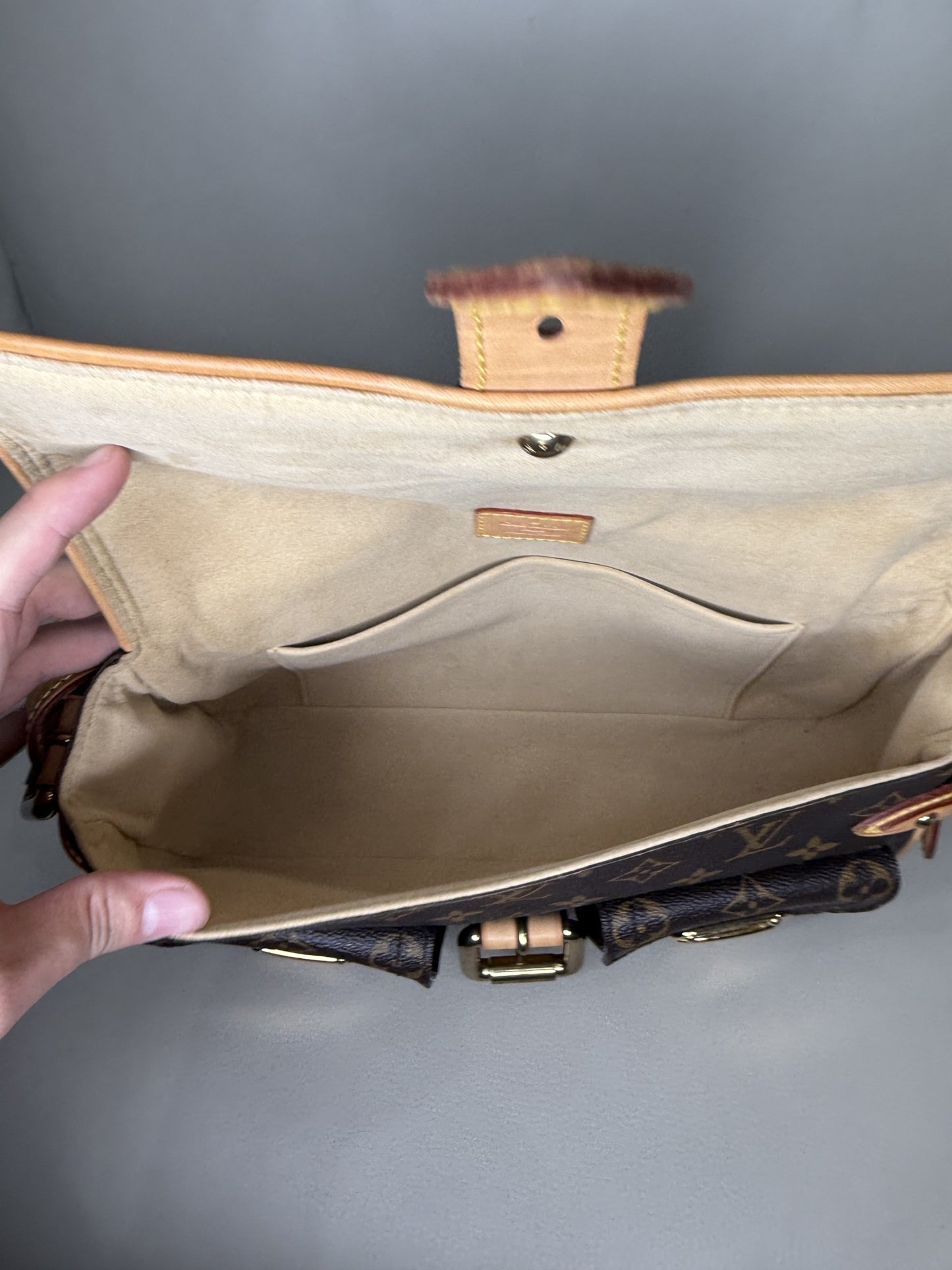 Louis Vuitton Jeune Fille Messenger Bag