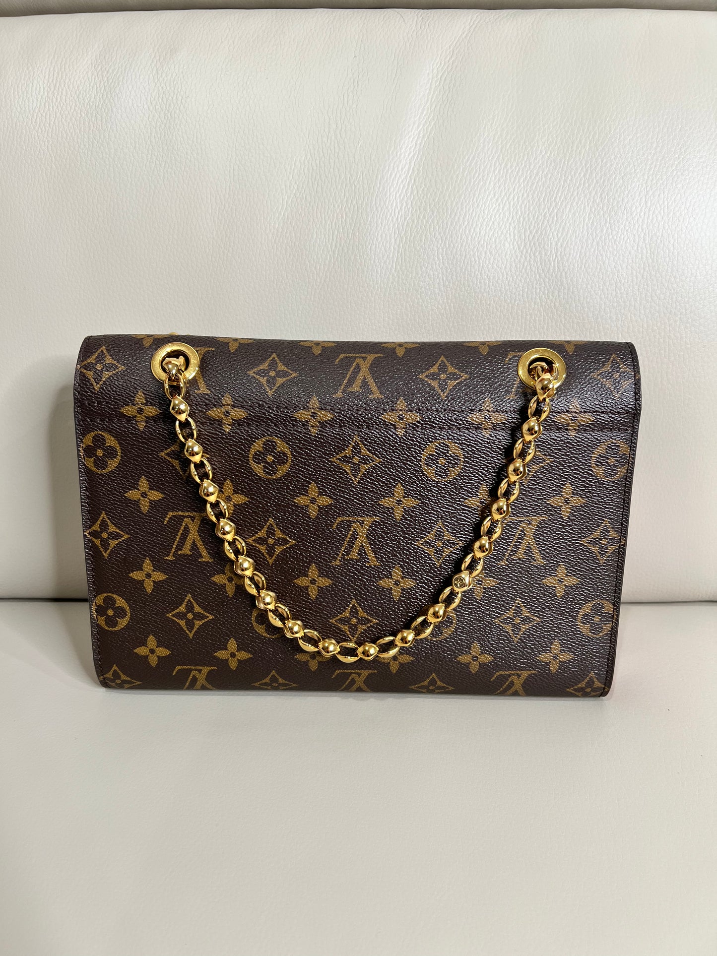 Louis Vuitton Victoire Monogram Canvas Shoulder Bag