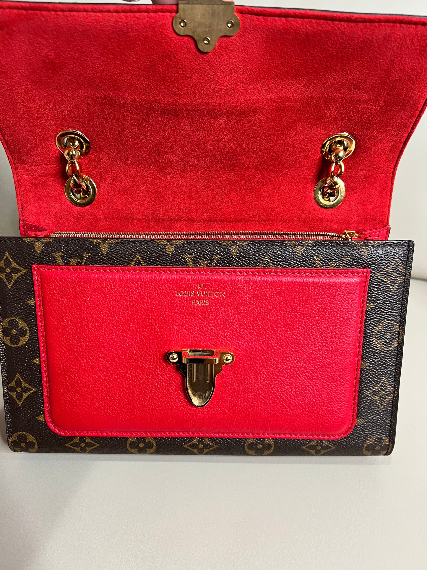 Louis Vuitton Victoire Monogram Canvas Shoulder Bag