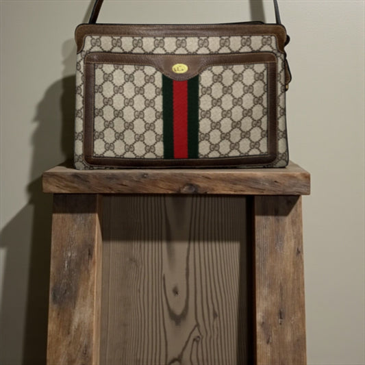 GUCCI Vintage Zip Supreme Shoulder Bag