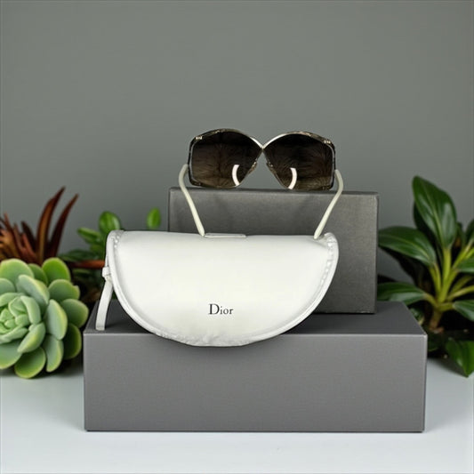 Christian Dior Oversized Butterfly Sunglasses – Gradient Brown
